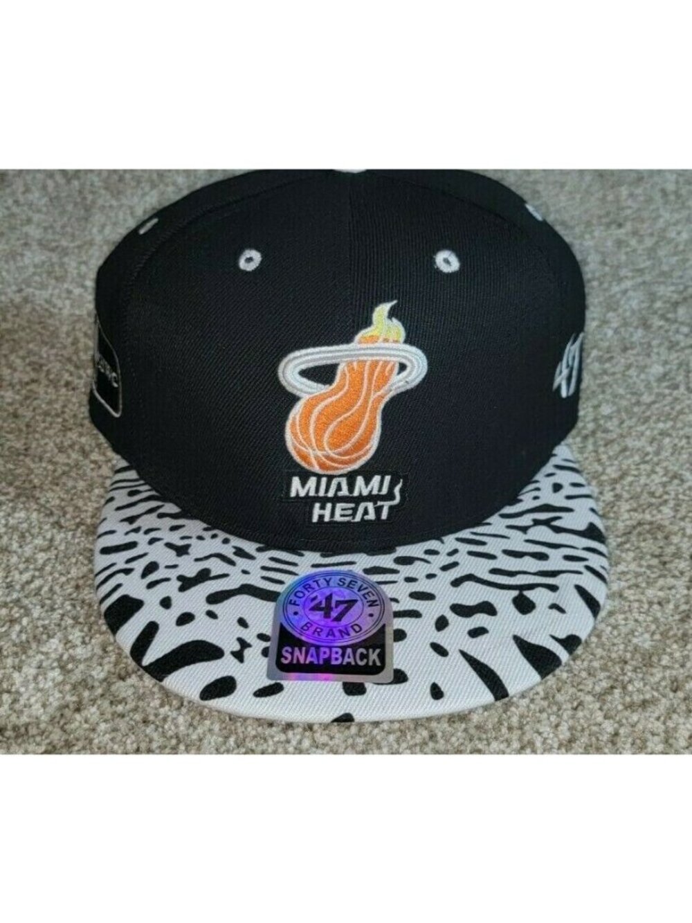 New Era Snapback Miami Heat Hat One Size